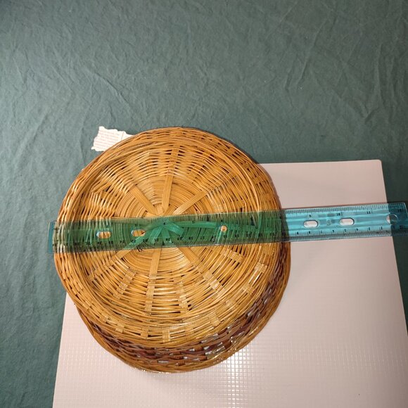 Vintage Two Tone Basket Round Circular Woven Old Quality Kitchen Office Accents - Picture 8 of 9